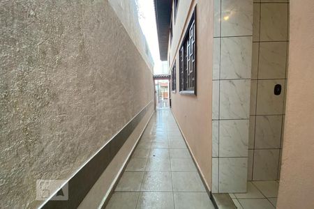 Casa à venda com 143m², 4 quartos e 3 vagasCorredor