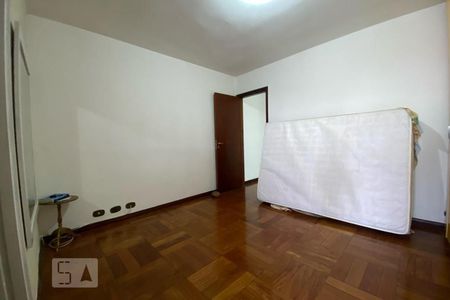 Casa à venda com 143m², 4 quartos e 3 vagasSuíte 1