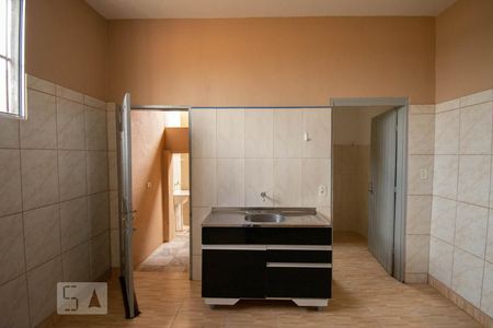 Casa para alugar com 70m², 1 quarto e 2 vagasCozinha