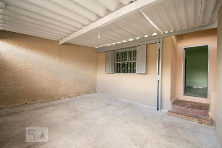 Casa para alugar com 70m², 1 quarto e 2 vagasGaragem