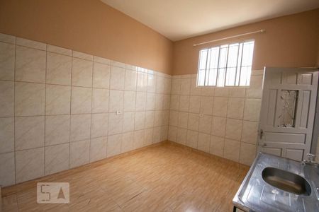 Casa para alugar com 70m², 1 quarto e 2 vagasCozinha