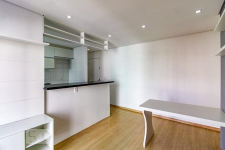 Sala de apartamento à venda com 2 quartos, 58m² em Jardim Flor da Montanha, Guarulhos