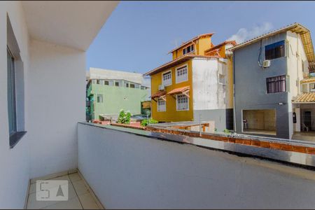 Sacada de kitnet/studio para alugar com 1 quarto, 44m² em Pituaçu, Salvador