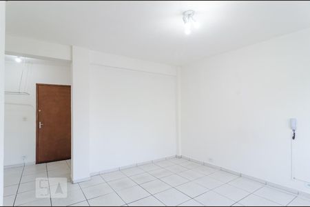 Sala/Quarto de kitnet/studio para alugar com 1 quarto, 30m² em Vila Mascote, São Paulo