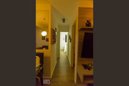 Corredor de apartamento para alugar com 2 quartos, 50m² em Vila Brasilândia, São Paulo