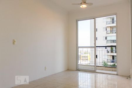 Apartamento para alugar com 50m², 2 quartos e 1 vagaSala