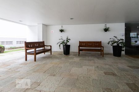 Studio para alugar com 41m², 1 quarto e 1 vaga Studio para alugar com 41m², 1 quarto e 1 vagaHall de Entrada