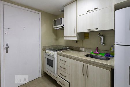 Studio para alugar com 41m², 1 quarto e 1 vaga Studio para alugar com 41m², 1 quarto e 1 vagaCozinha
