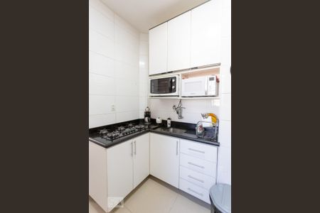 Apartamento à venda com 75m², 2 quartos e sem vaga Apartamento à venda com 75m², 2 quartos e sem vagaCozinha