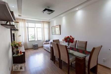 Apartamento à venda com 75m², 2 quartos e sem vaga Apartamento à venda com 75m², 2 quartos e sem vagaSala