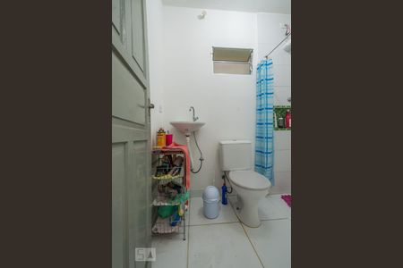 Banheiro de casa para alugar com 2 quartos, 70m² em Vila Cruzeiro, São Paulo