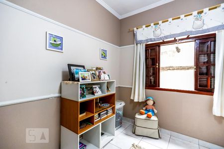 Casa à venda com 106m², 4 quartos e 2 vagasQuarto 3