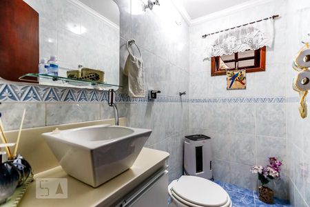 Lavabo de casa à venda com 4 quartos, 106m² em Vila Leonor, São Paulo