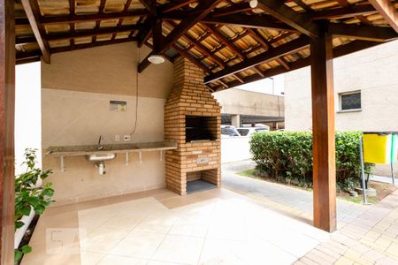 Apartamento para alugar com 47m², 2 quartos e 1 vaga Apartamento para alugar com 47m², 2 quartos e 1 vagaÁrea comum - Churrasqueira