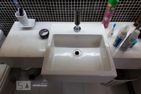 Apartamento à venda com 389m², 4 quartos e 4 vagasBanheiro da Suíte 1