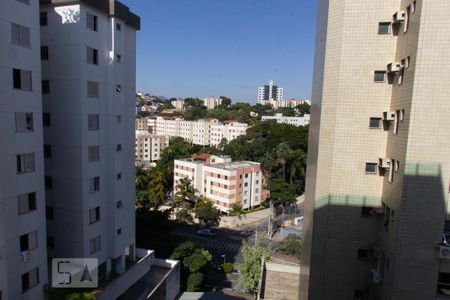 Apartamento à venda com 389m², 4 quartos e 4 vagasVista do Quarto 2