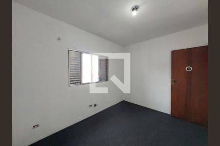 Casa à venda com 160m², 4 quartos e 1 vagaQuarto 1