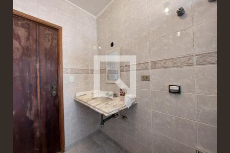 Casa à venda com 160m², 4 quartos e 1 vagaBanheiro