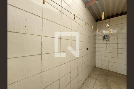 Casa à venda com 160m², 4 quartos e 1 vagaÁrea de Serviço