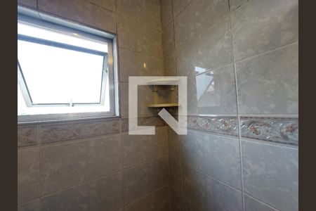 Casa à venda com 160m², 4 quartos e 1 vagaBanheiro