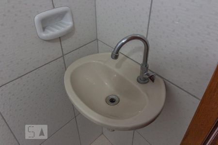 Casa para alugar com 60m², 1 quarto e sem vagaBanheiro