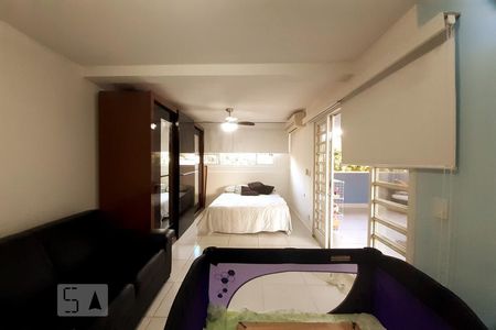 Casa à venda com 230m², 4 quartos e 1 vaga Casa à venda com 230m², 4 quartos e 1 vagaQuarto 4 - Suíte