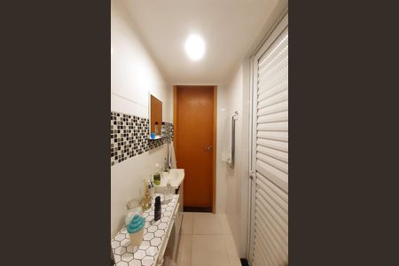 Casa à venda com 230m², 4 quartos e 1 vaga Casa à venda com 230m², 4 quartos e 1 vagaBanheiro da Suíte 2