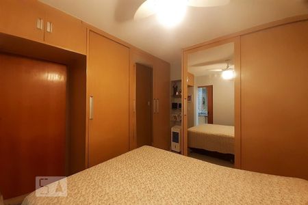 Casa à venda com 230m², 4 quartos e 1 vaga Casa à venda com 230m², 4 quartos e 1 vagaQuarto 3 - Suíte