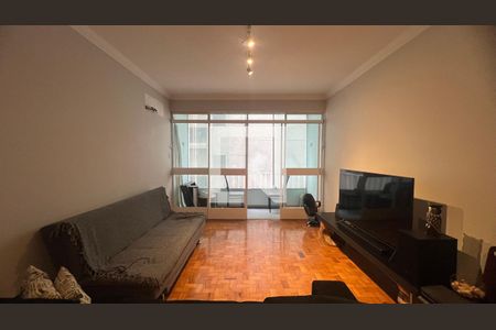 Apartamento à venda com 95m², 2 quartos e sem vagaSala de TV