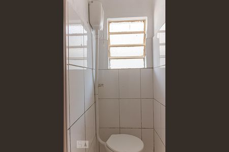 Kitnet - Banheiro de casa para alugar com 1 quarto, 35m² em Vila Água Funda, São Paulo