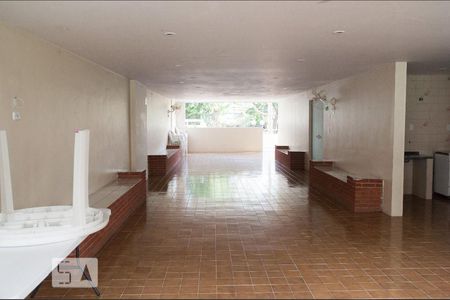 Apartamento para alugar com 70m², 2 quartos e 1 vagaSalão de Festas