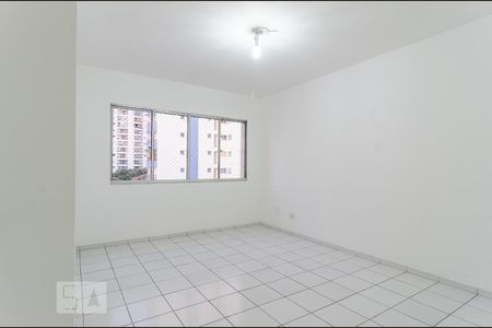 Sala de apartamento para alugar com 2 quartos, 70m² em Vila Mascote, São Paulo