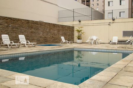 Apartamento para alugar com 70m², 2 quartos e 1 vagaPiscina