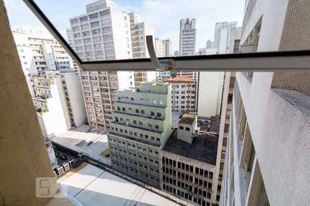 Apartamento à venda com 30m², 1 quarto e sem vaga Apartamento à venda com 30m², 1 quarto e sem vagaVista do Banheiro