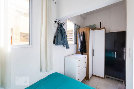 Apartamento à venda com 30m², 1 quarto e sem vaga Apartamento à venda com 30m², 1 quarto e sem vagaQuarto