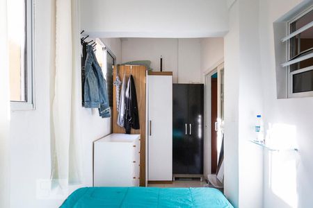 Apartamento à venda com 30m², 1 quarto e sem vaga Apartamento à venda com 30m², 1 quarto e sem vagaQuarto