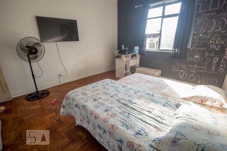 Quarto 1 de apartamento para alugar com 2 quartos, 84m² em Penha Circular, Rio de Janeiro