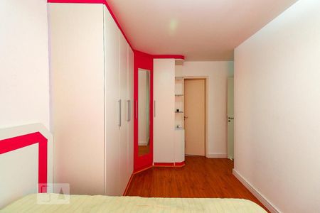 Apartamento para alugar com 73m², 2 quartos e 1 vagaSuíte