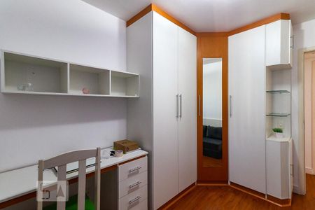 Apartamento para alugar com 73m², 2 quartos e 1 vagaQuarto