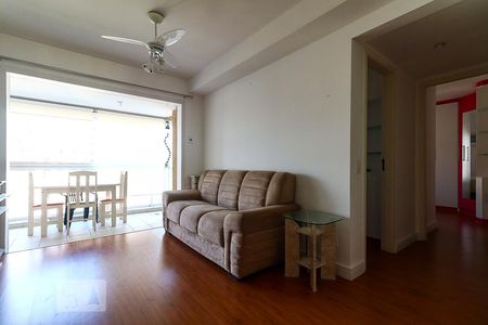 Apartamento para alugar com 73m², 2 quartos e 1 vagaSala