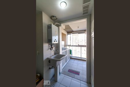 Apartamento para alugar com 73m², 2 quartos e 1 vagaÁrea de Serviço