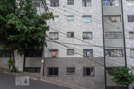 Apartamento para alugar com 110m², 3 quartos e 1 vagaFachada