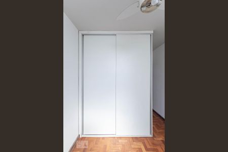 Quarto 1 - Armários de apartamento para alugar com 3 quartos, 110m² em São Pedro, Belo Horizonte