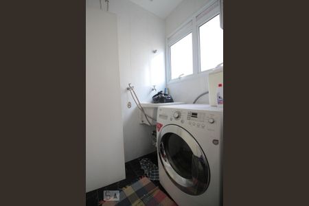 Apartamento para alugar com 68m², 2 quartos e 2 vagasÁrea de Serviço