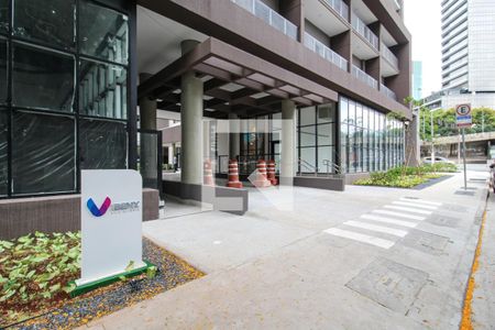 Studio à venda com 27m², 1 quarto e sem vaga Studio à venda com 27m², 1 quarto e sem vagaFachada