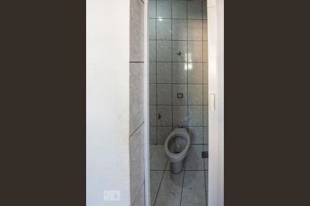 Banheiro de casa à venda com 1 quarto, 80m² em Jardim América, Belo Horizonte