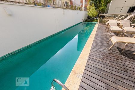 Apartamento à venda com 47m², 1 quarto e 1 vagaÁrea Comum - Piscina