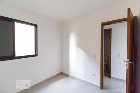 Quarto 1 de apartamento para alugar com 2 quartos, 38m² em Vila Paiva, São Paulo