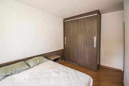 Suíte de apartamento à venda com 3 quartos, 80m² em Cambuí, Campinas