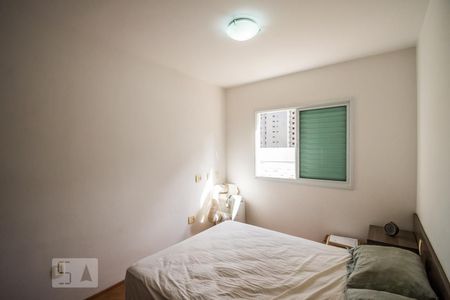 Suíte de apartamento à venda com 3 quartos, 80m² em Cambuí, Campinas